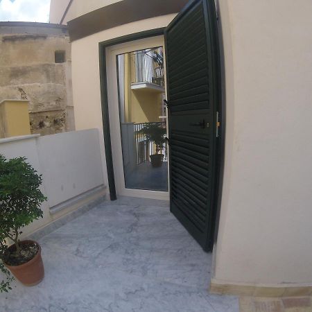 Kuro Hotel Palermo Exterior foto