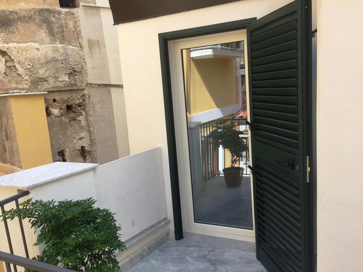 Kuro Hotel Palermo Exterior foto